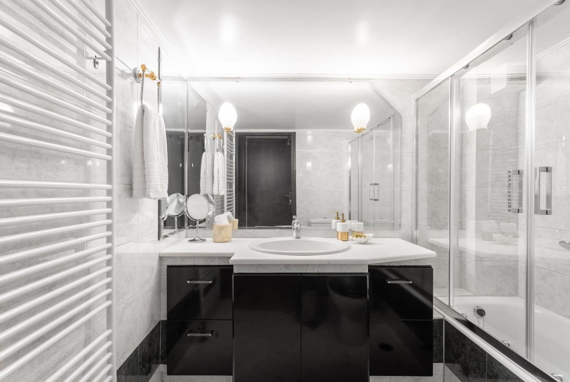 Fresh Detailed Stylish Apartment At Acropolis Athen Exterior foto